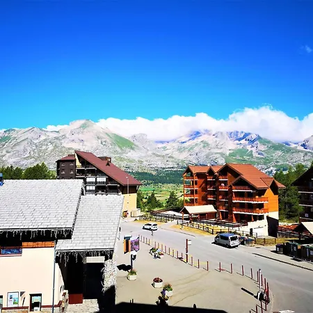 Les Monts Du Soleil, * La Joue du Loup